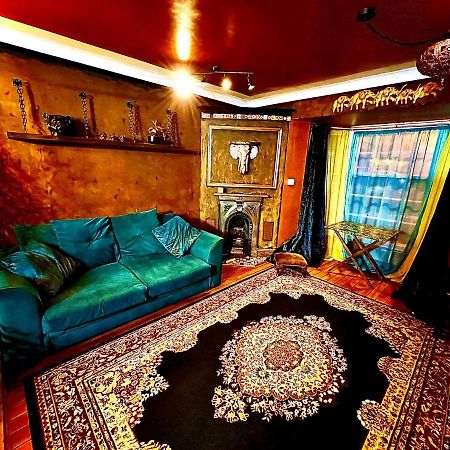 Apartment - Quirky Me1 Rochester  Dış mekan fotoğraf