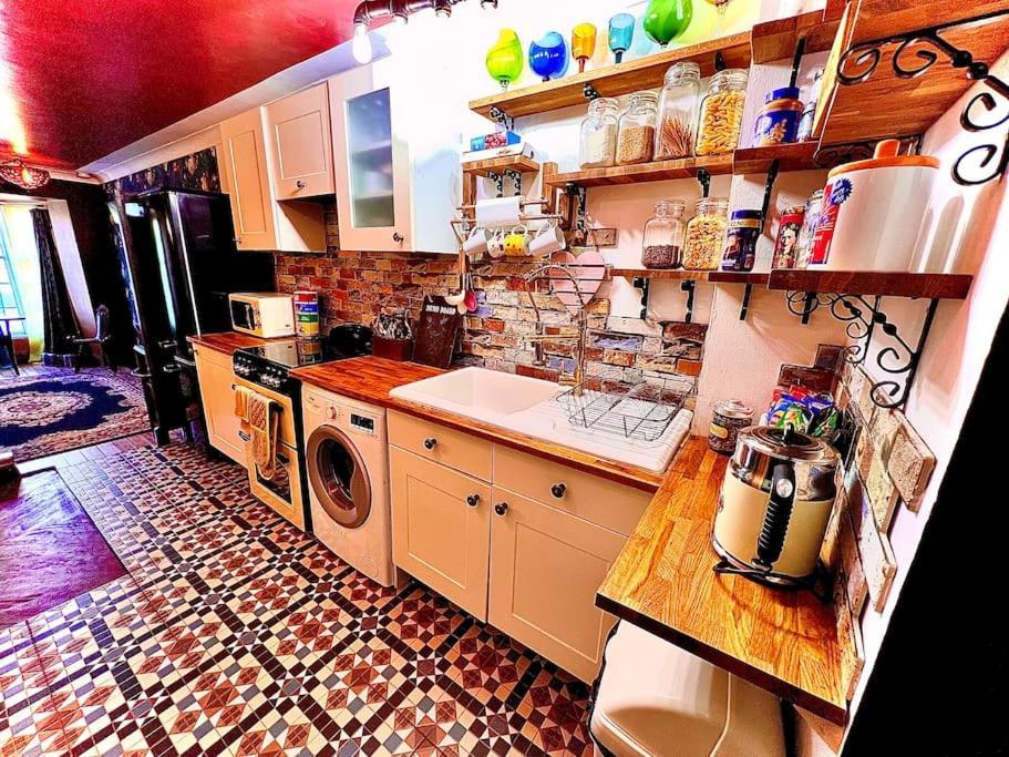 Apartment - Quirky Me1 Rochester  Dış mekan fotoğraf